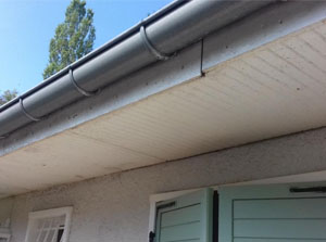 Dessous de toiture PVC 70